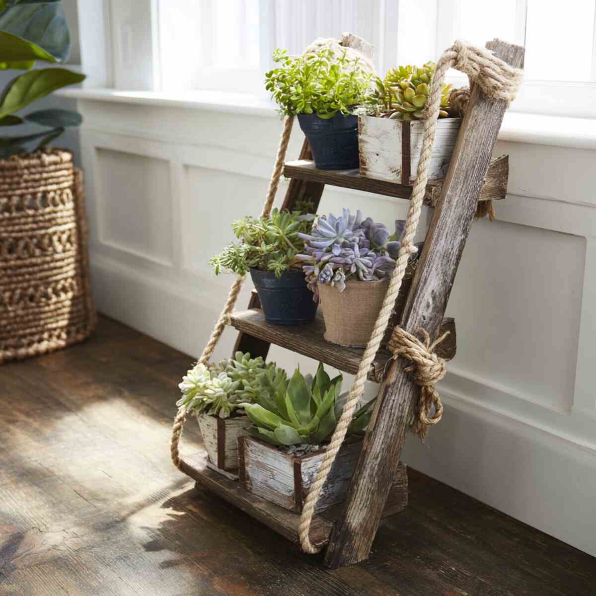 Rustic Farmhouse Ladder Planter