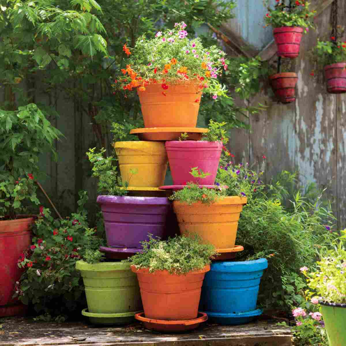 Colorfully Painted Clay Pot Cooling Tower