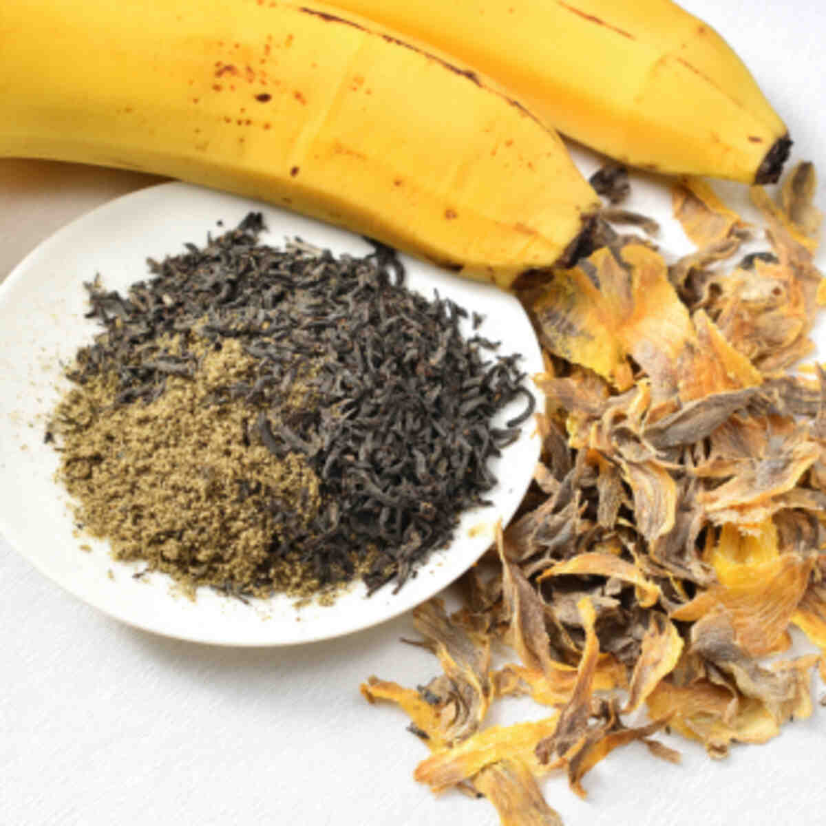 Banana peel tea fertilizer
