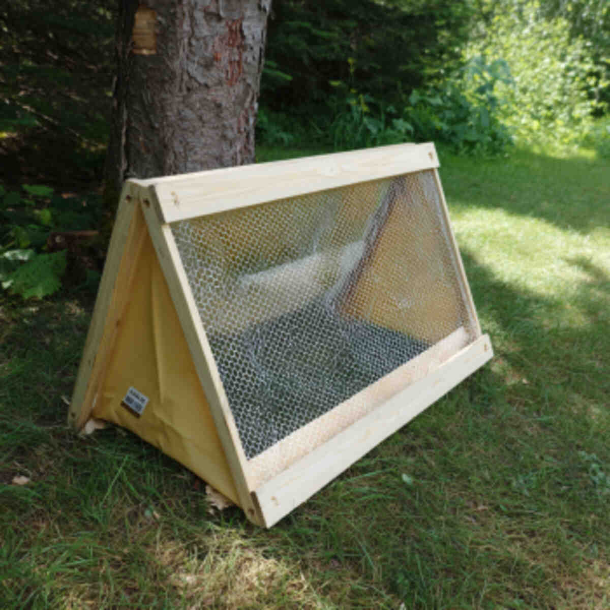 Foldable Wooden Pollen Screen