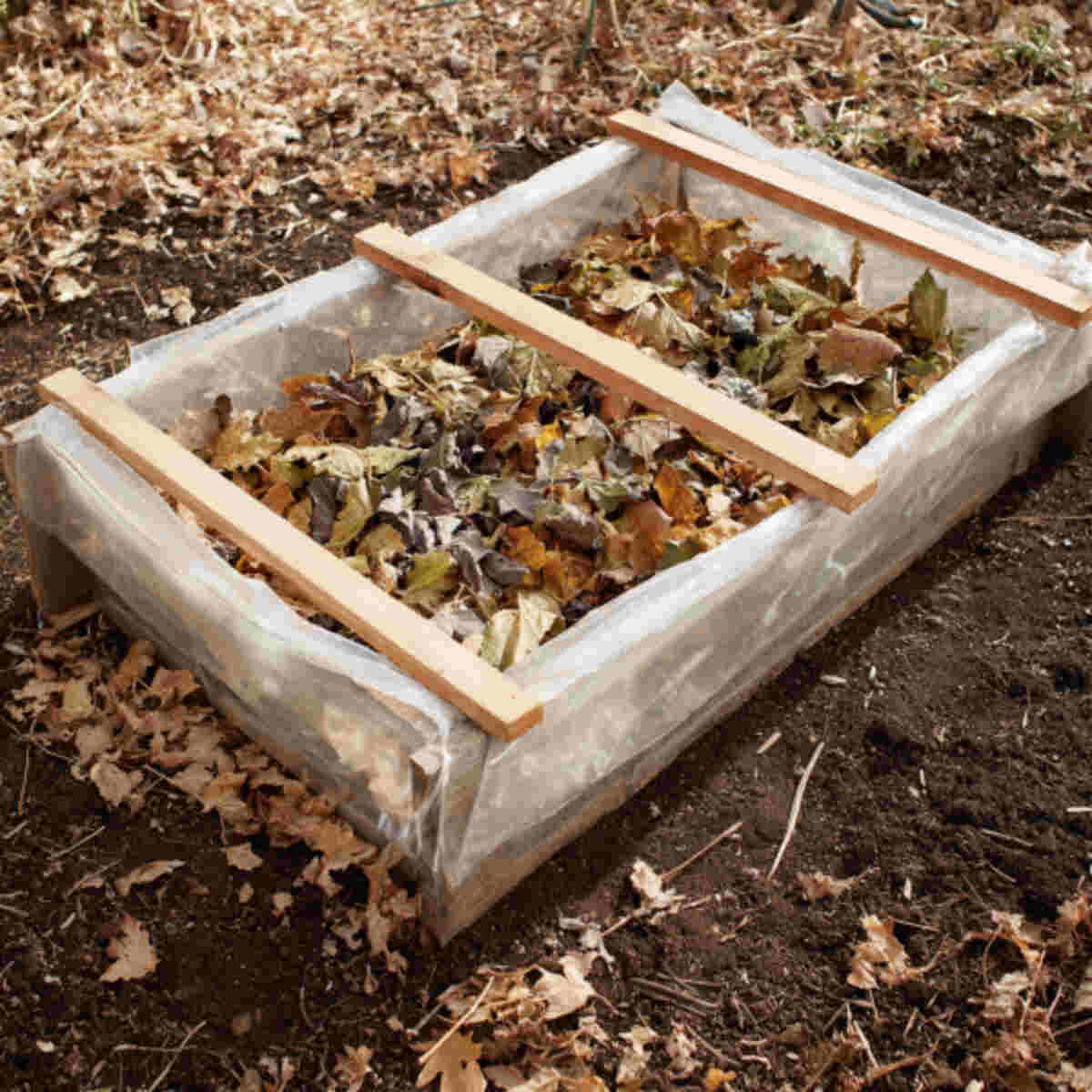 Leaf mold cold frame insulator